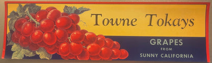 Vintage 1940s Towne Tokays Grapes Crate Label — Sunny California, Red Tokay Grape Artwork