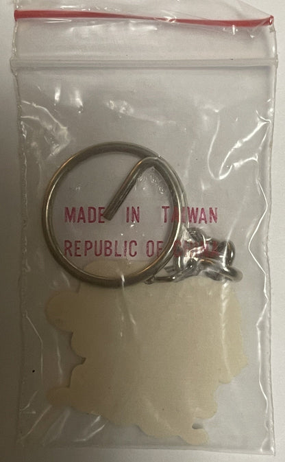 Vintage 1976–1980s Hello Kitty Sailor Boat Keychain 🎀 Taiwan ROC NOS