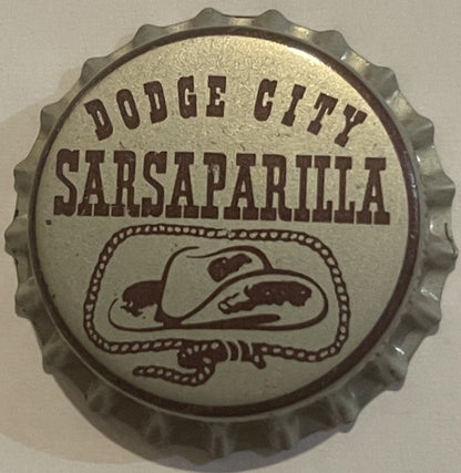 Vintage 1950s NOS Dodge City Sarsaparilla Soda Bottle Cap Western Advertising 🥤
