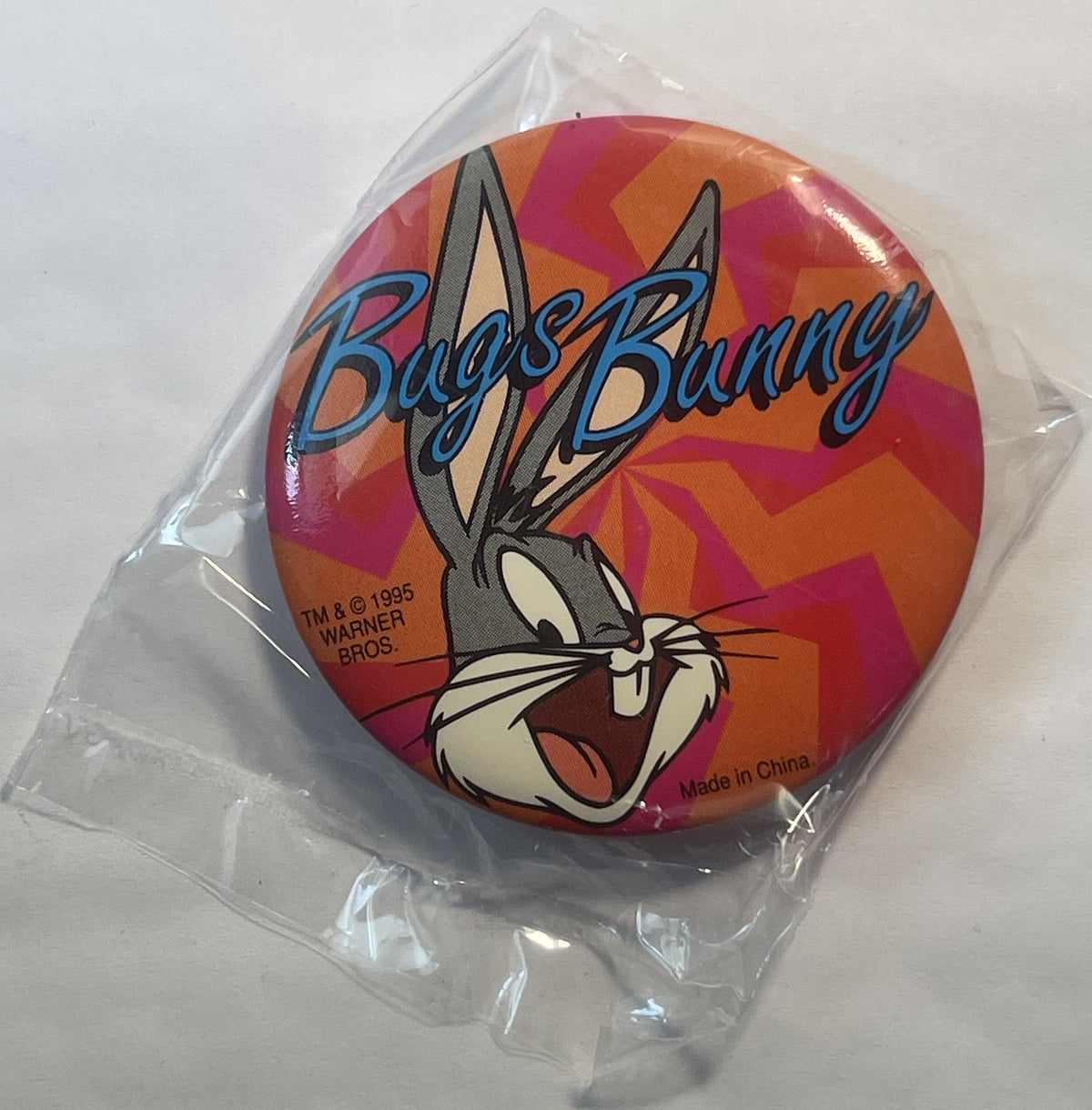 Vintage 1995 Bugs Bunny Looney Tunes Pin for Superfans