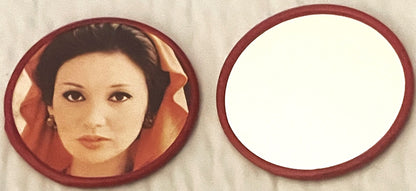 Vintage 1960s Nancy Kwan Pocket Mirror Made in Japan Hollywood Americana Suzie Wong Flower Drum Song Asian Cinema Collectible Memorabilia 🥃
