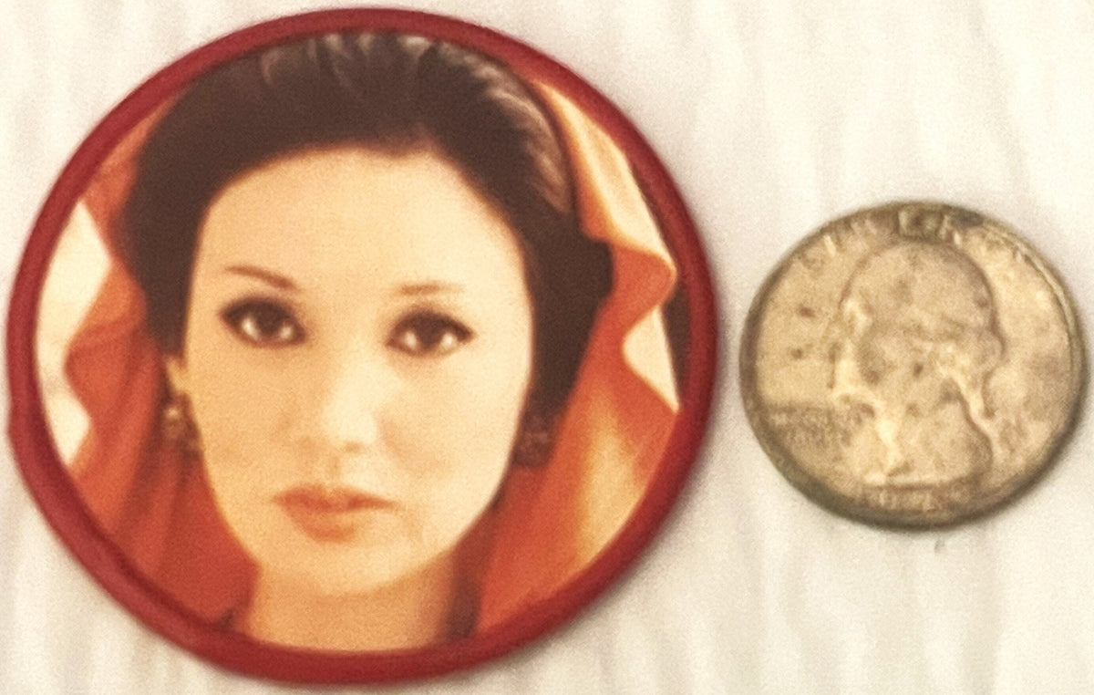 Vintage 1960s Nancy Kwan Pocket Mirror Made in Japan Hollywood Americana Suzie Wong Flower Drum Song Asian Cinema Collectible Memorabilia 🥃