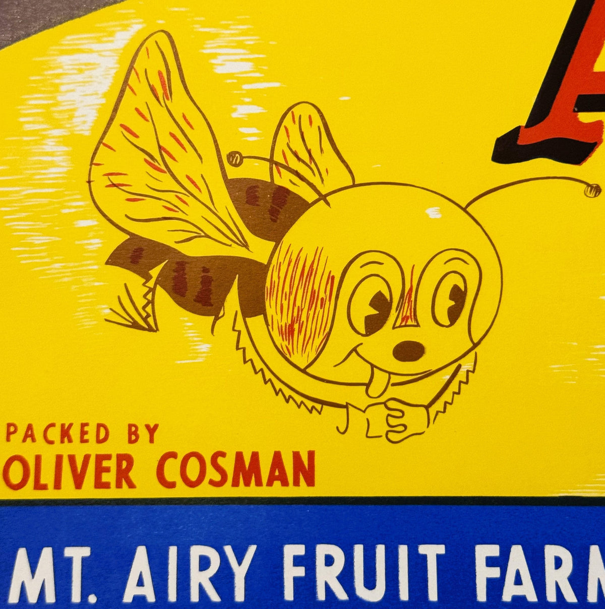 Vintage 1940s Happy Bee Brand Apples Crate Label 🐝 — Packed by Oliver Cosman, Mt. Airy Fruit Farm, Newburgh NY