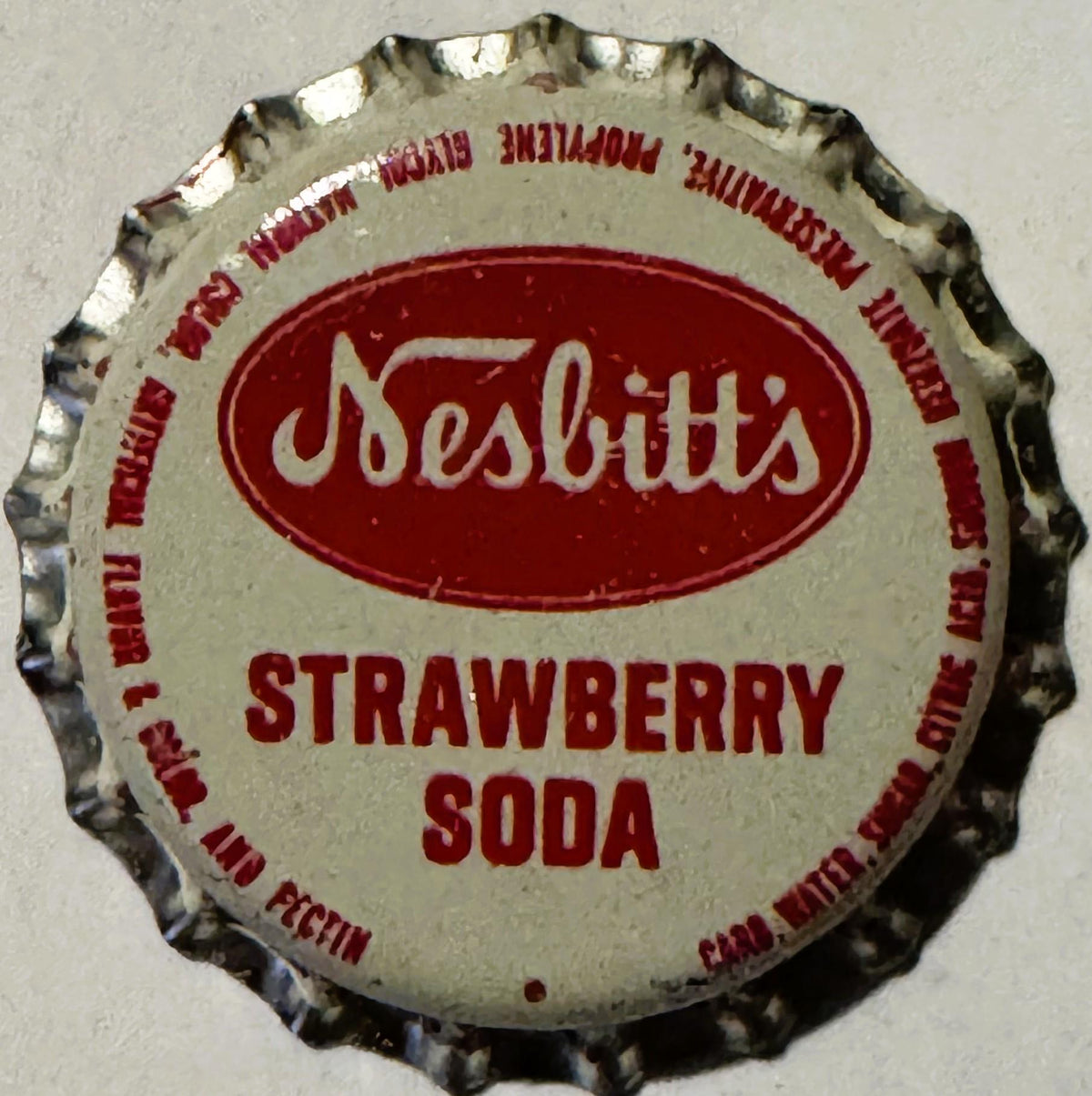 Vintage 1970s Nesbitt's Strawberry Soda Bottle Cap 🥤 Hagerstown, MD
