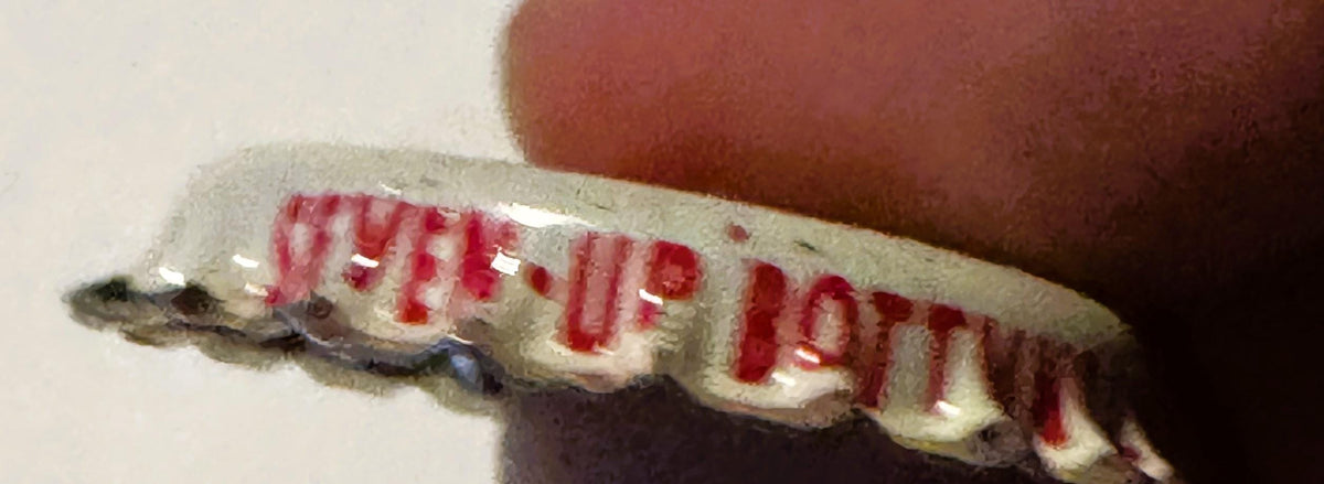 Vintage 1970s Nesbitt's Strawberry Soda Bottle Cap 🥤 Hagerstown, MD