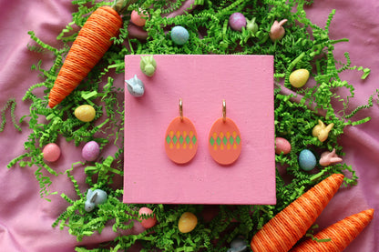 2-in-1 Argyle Eggs