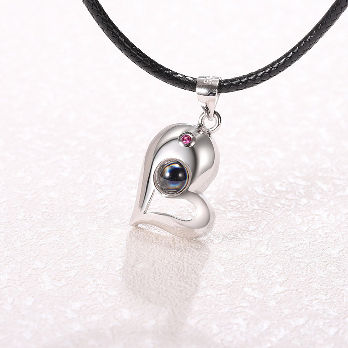 1 Pair Name Couple Heart Shape 100 Languages I Love You Projection Pendant Necklace